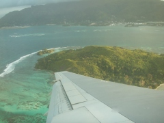 ATTERRAGGIO A MAURITIUS (ISOLA DI MAURITIUS - OCEANO INDIANO)